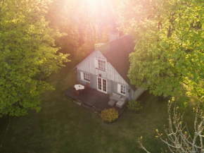 Vanatuuliku log house with sauna